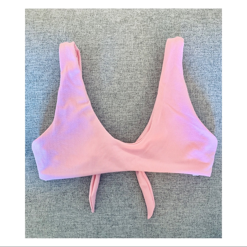 Knot Ribbed Bikini Top - Picture 3 of 5